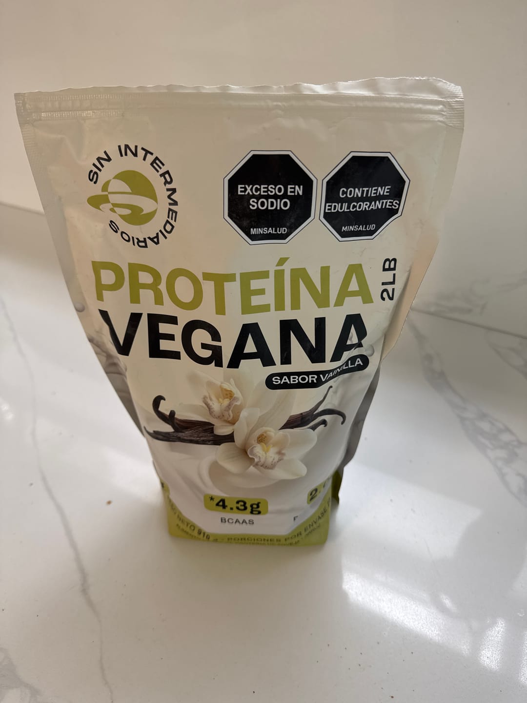 Customer photo review of Proteína Vegana