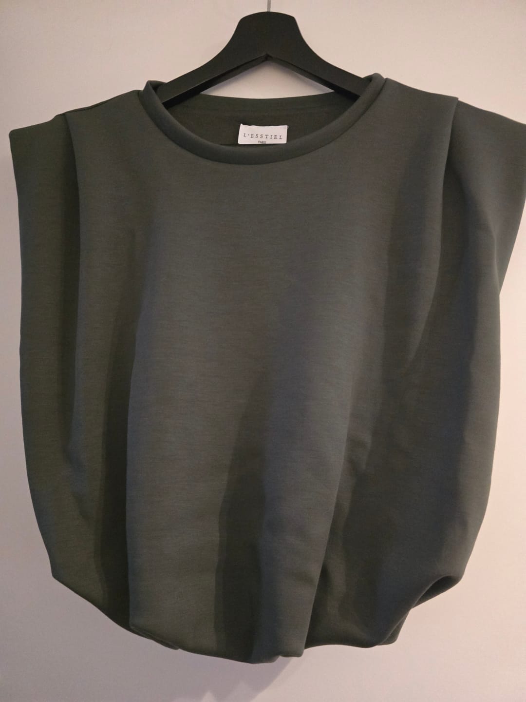 Customer photo review of Sleeveless Shoulder Top / Khaki