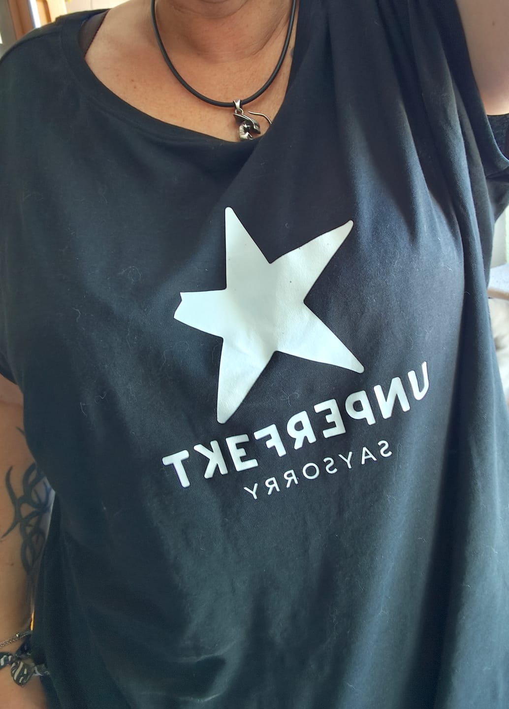Customer photo review of Organic Alle-Größen-Shirt »Unperfekt mit Stern«