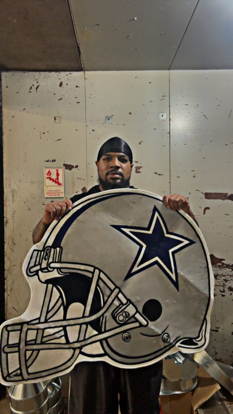Customer photo review of Dallas Cowboys Helmet Rug