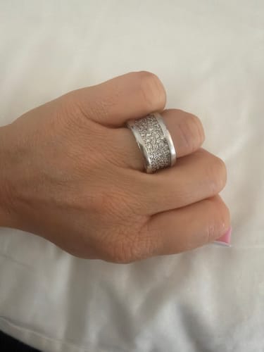 Customer photo review of ZERO 1 WITH PAVED DIAMONDS ON THE SPIRAL RING