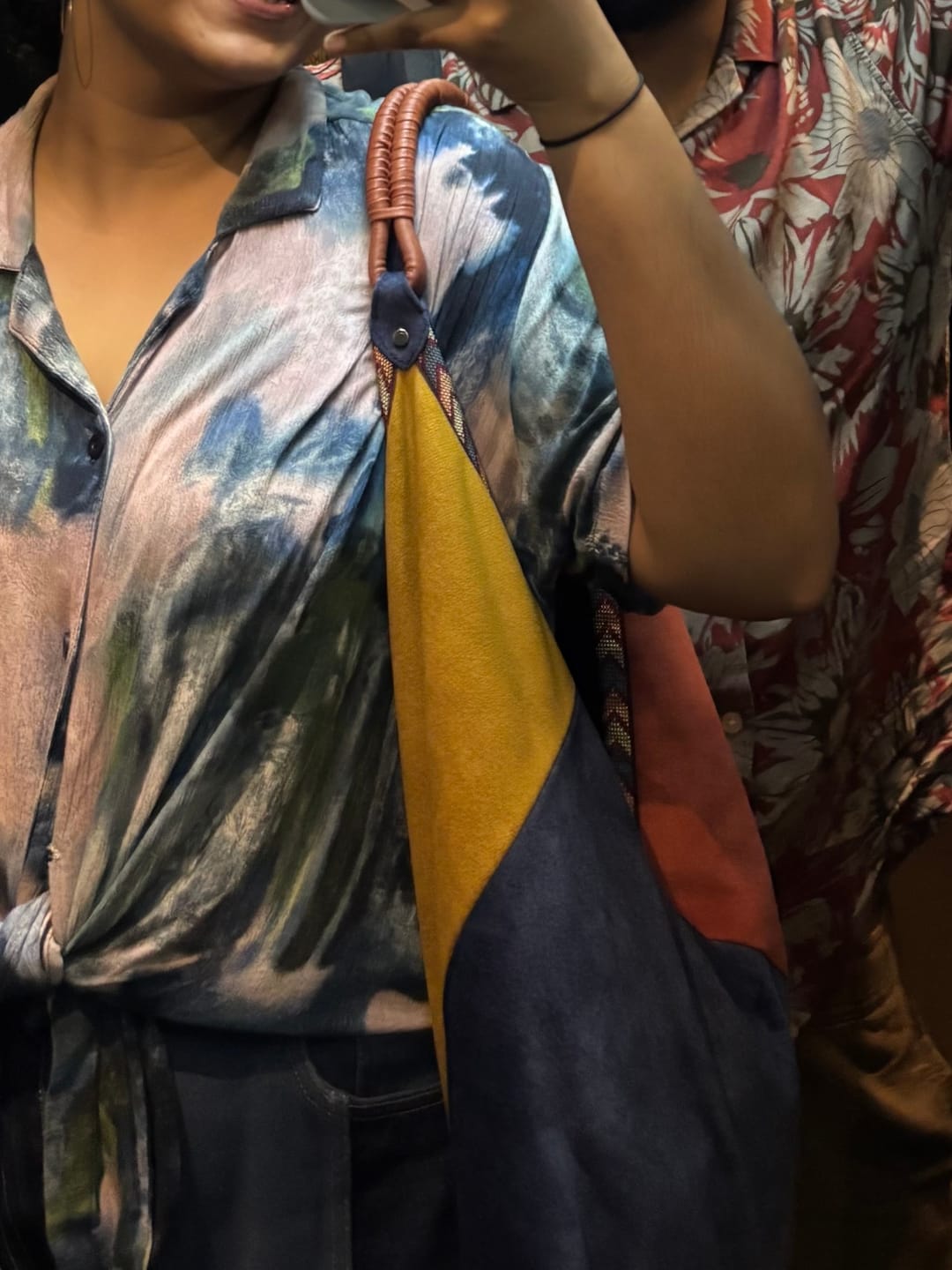 Customer photo review of Foldable shopper Shoulder Bag red blue gold