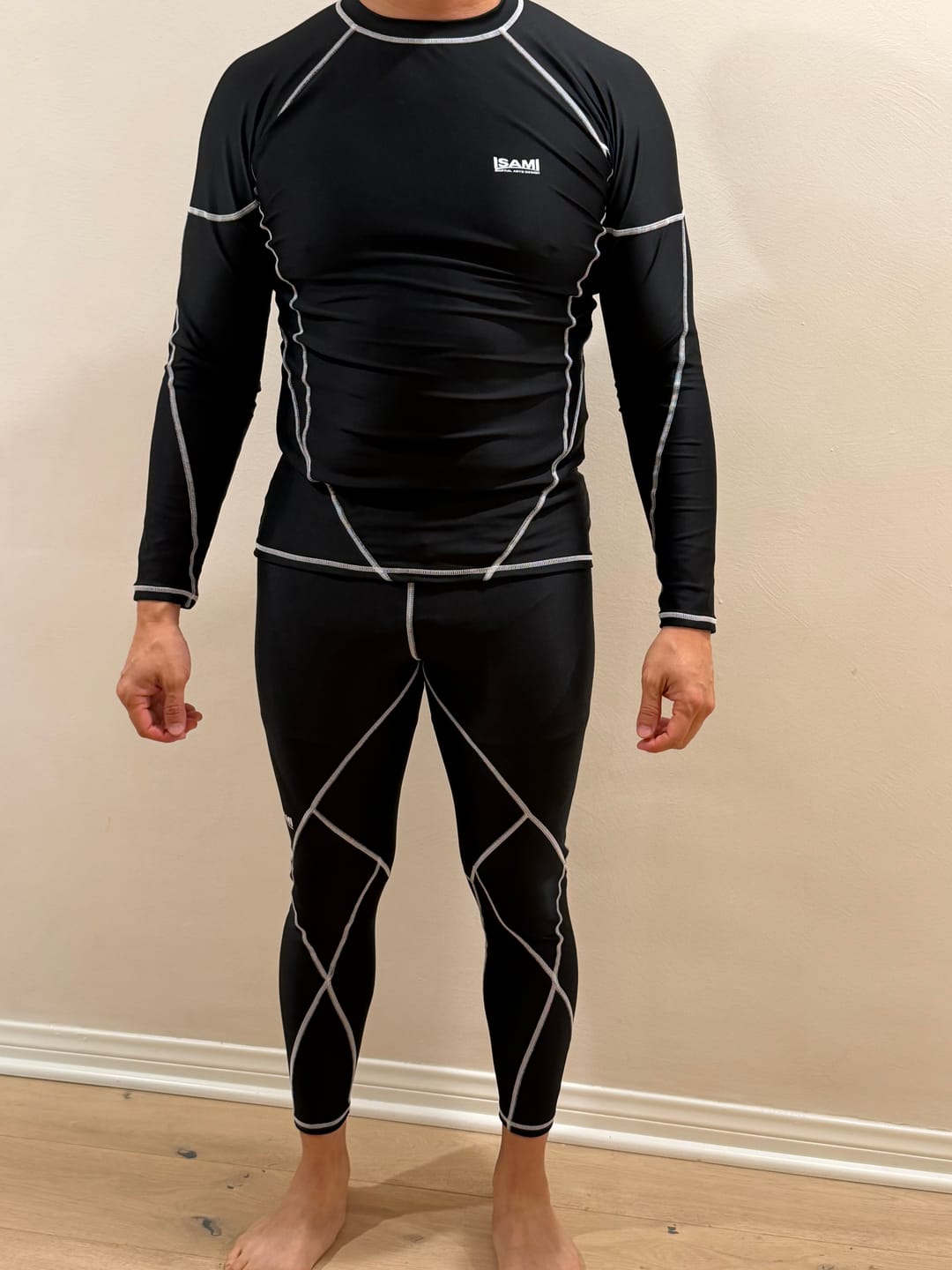 Customer photo review of Matex Rash Guard Long