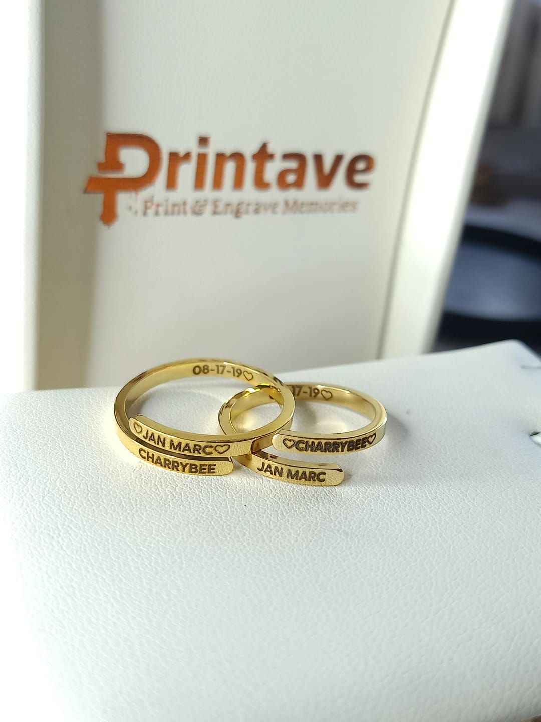Customer photo review of Printave™ Personalized 2 Layers Ring