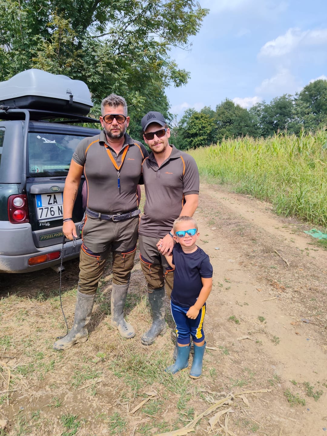 Customer photo review of Completo da Caccia Masseria M73New + M75 - Polo + Pantalone Verde/Arancio Fluo