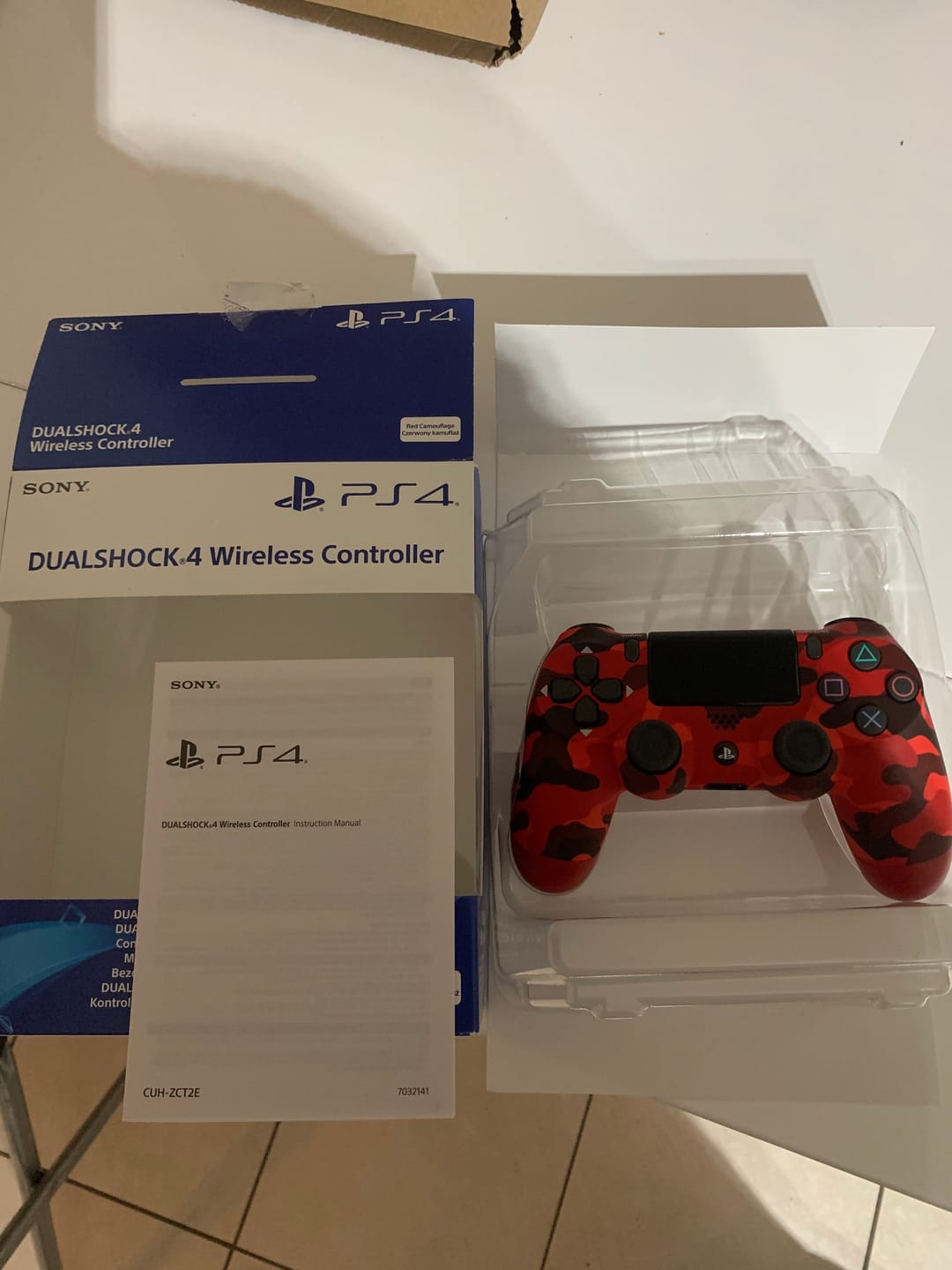 Customer photo review of Sony Manette sans fil PS4 Dualshock – Édition Camouflage