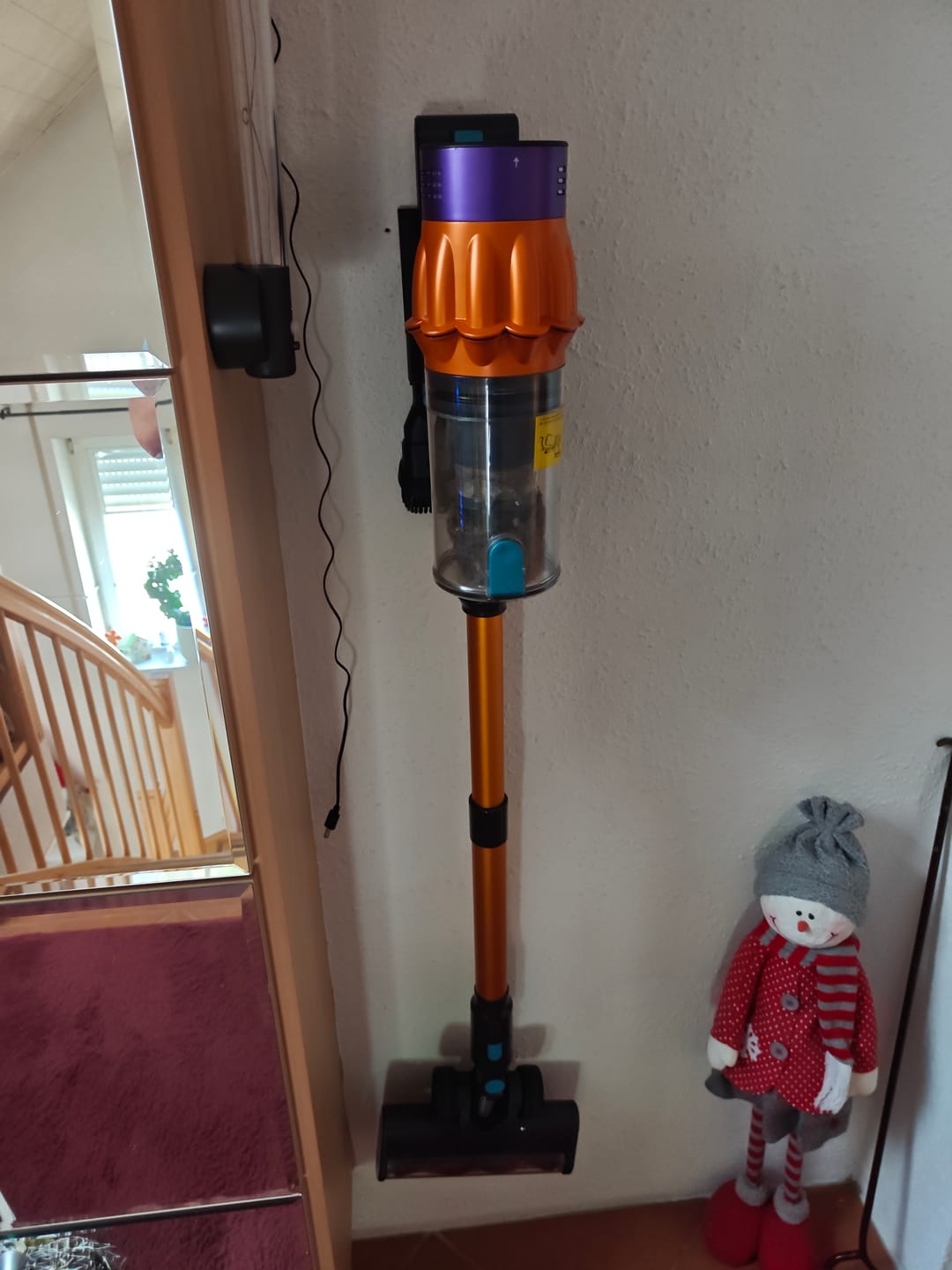 Customer photo review of Dripl UltraVac Akku-Staubsauger