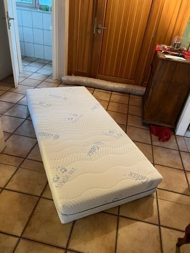 Customer photo review of RehaSleep™ Matratze OrthoPro
