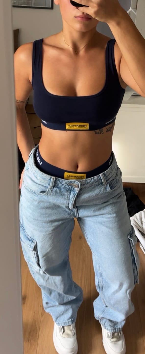 Kundenbewertung mit Foto zum LABEL BRA TOP AMBER/NAVY