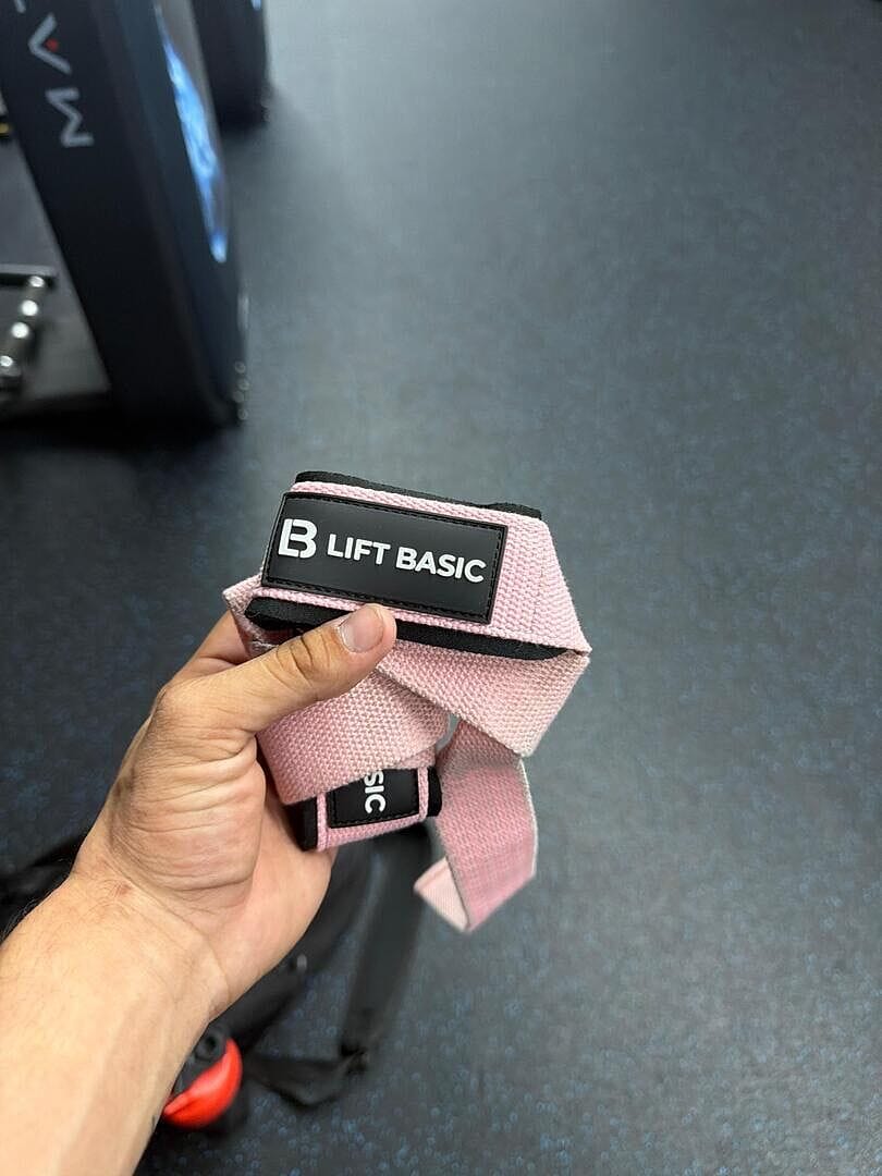 Customer photo review of Staple Lifting Straps