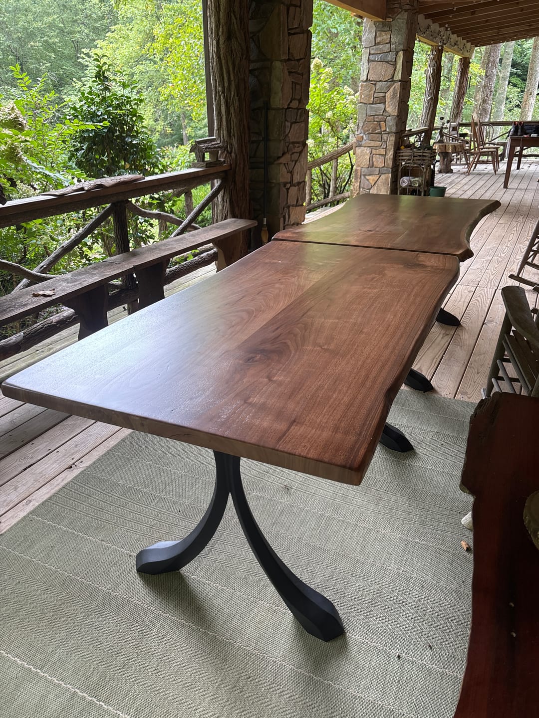 Customer photo review of 418 Curva 28" H Dining Table Curved Legs for Live Edge Wooden Slap