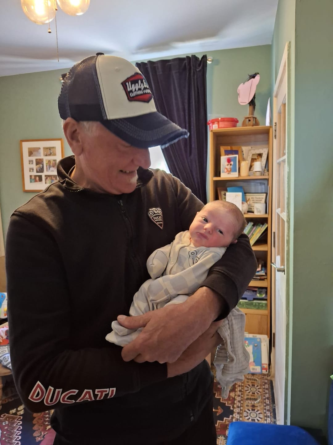 Customer photo review of Sylvain Guintoli x Diamond Charity Cap – Donation