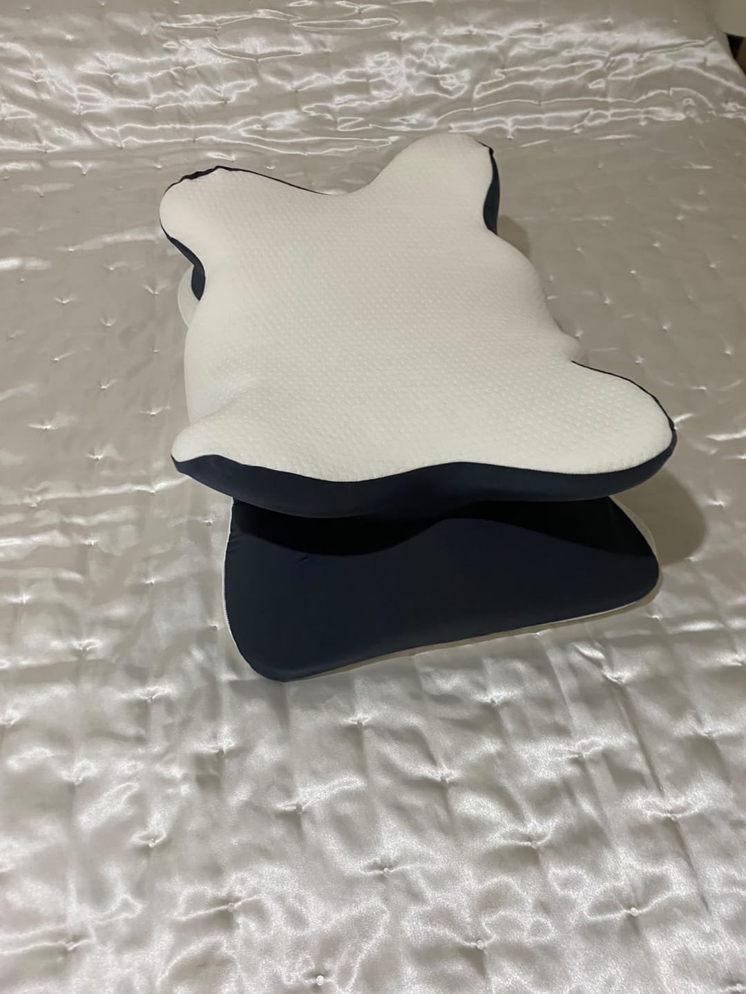 Customer photo review of Timoties Ortopedik Visco Boyun Yastığı