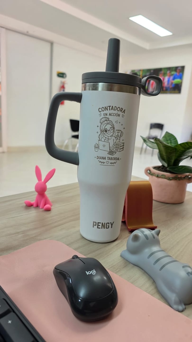 Customer photo review of Termo PENGY CUP 1.2 Lts con Tapa Antiderrame