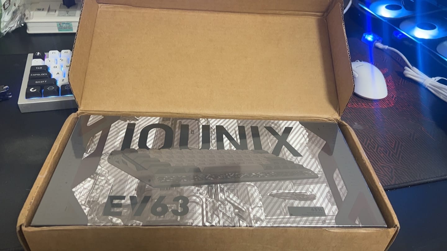 Customer photo review of IQUNIX EV63 Hall Effect Keyboard