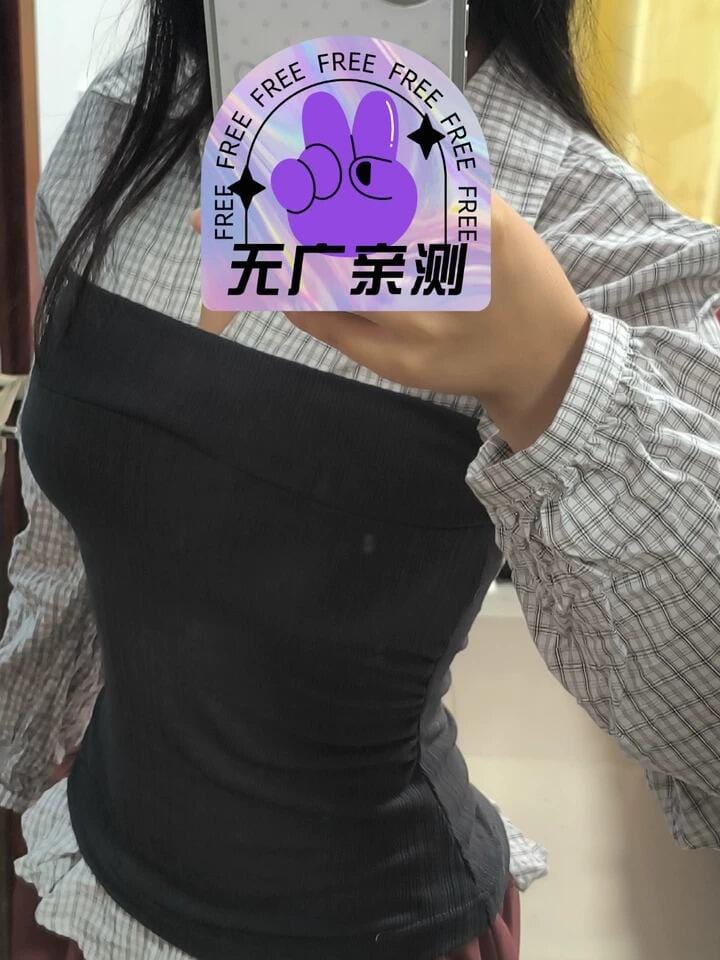 Customer photo review of Ariseism™ Women's Plaid Two-Piece Top