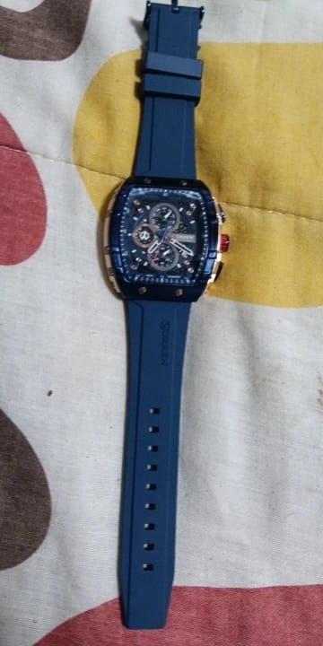 Customer photo review of CURREN 8442 Luxury Sport Watch
