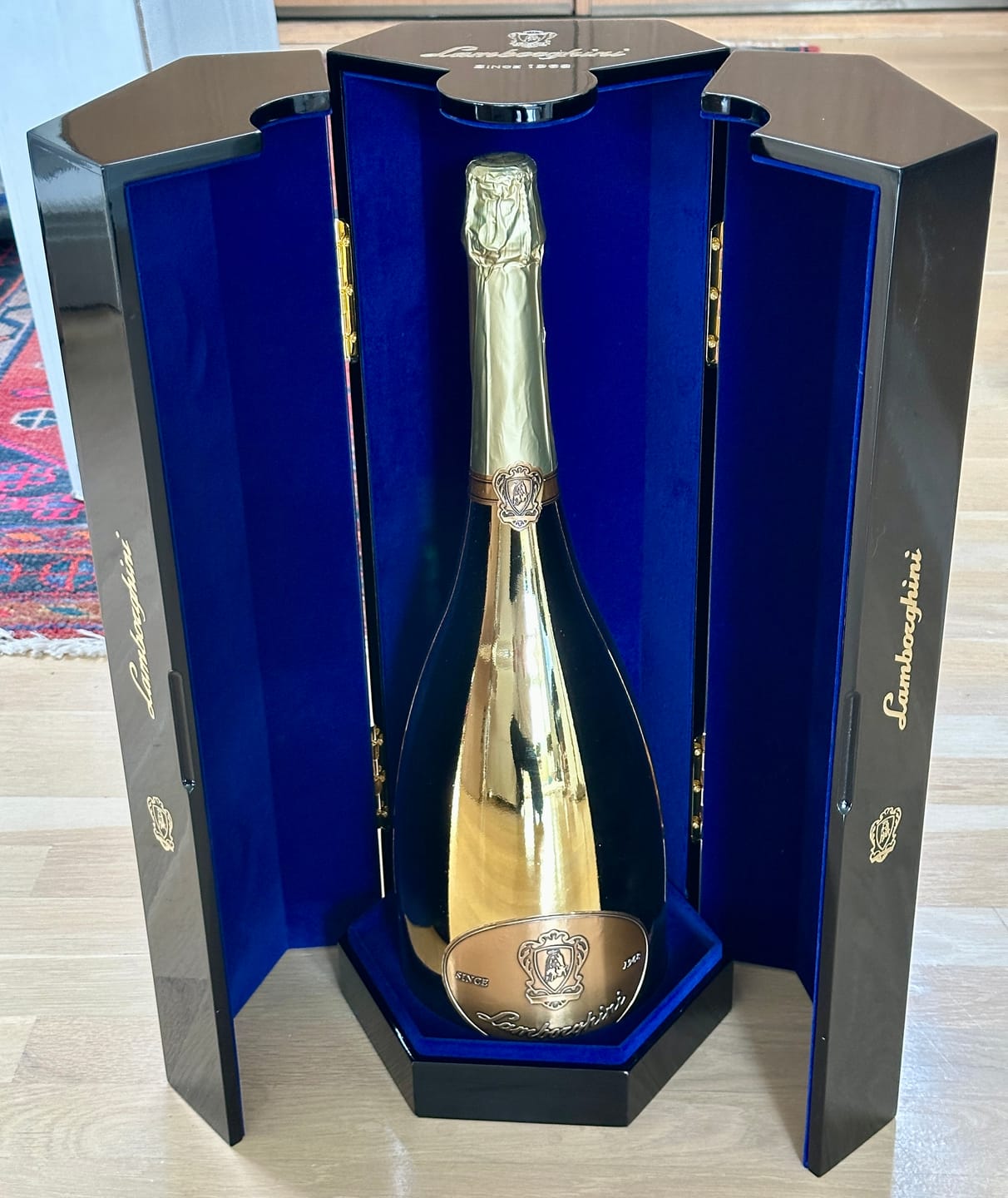 Customer photo review of Lamborghini: Gold Jeroboam 3L Brut