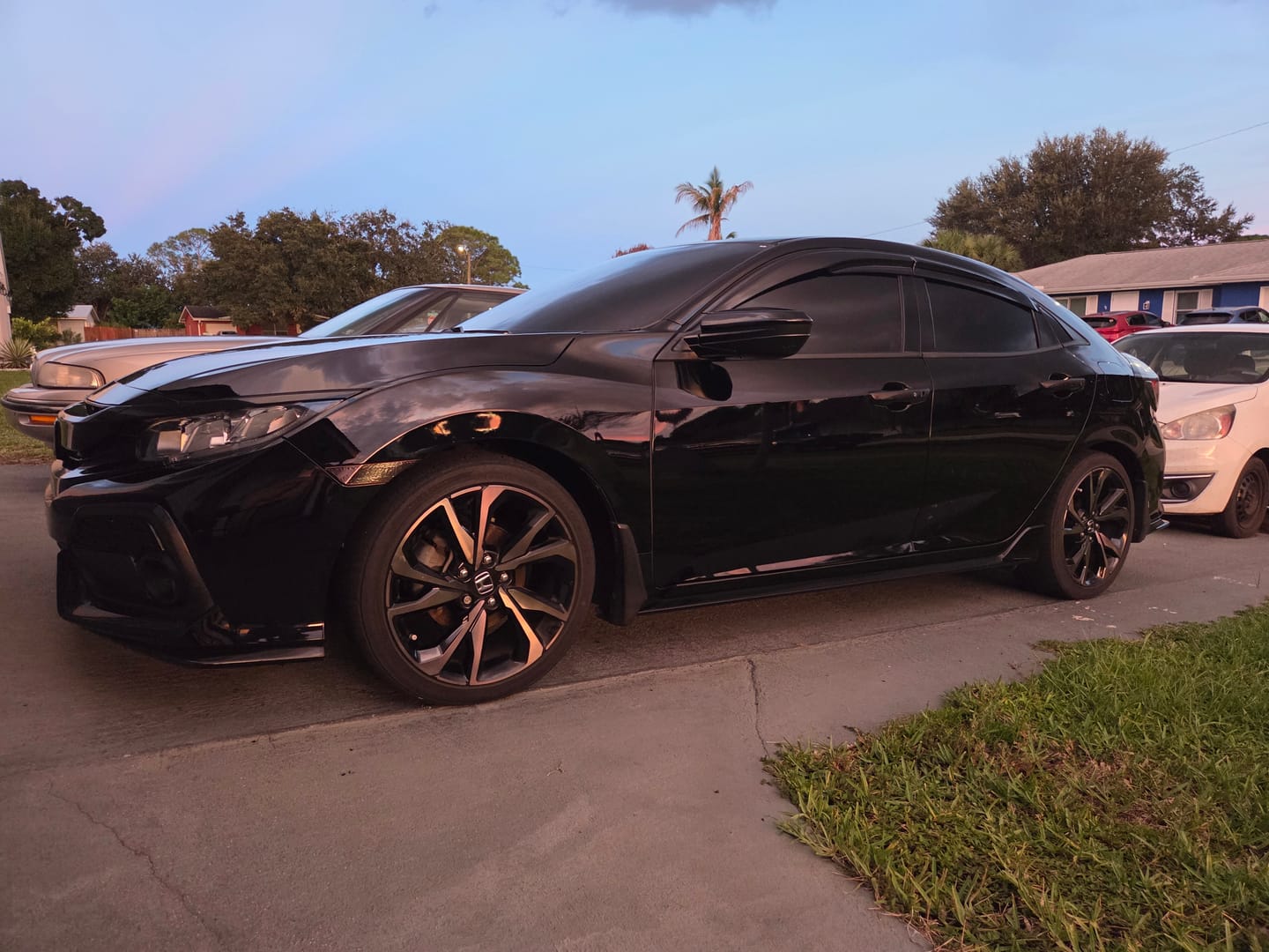 Customer photo review of 2016-21 Honda Civic Hatchback Tape-On Window Visors Wind Deflectors Rain Guards