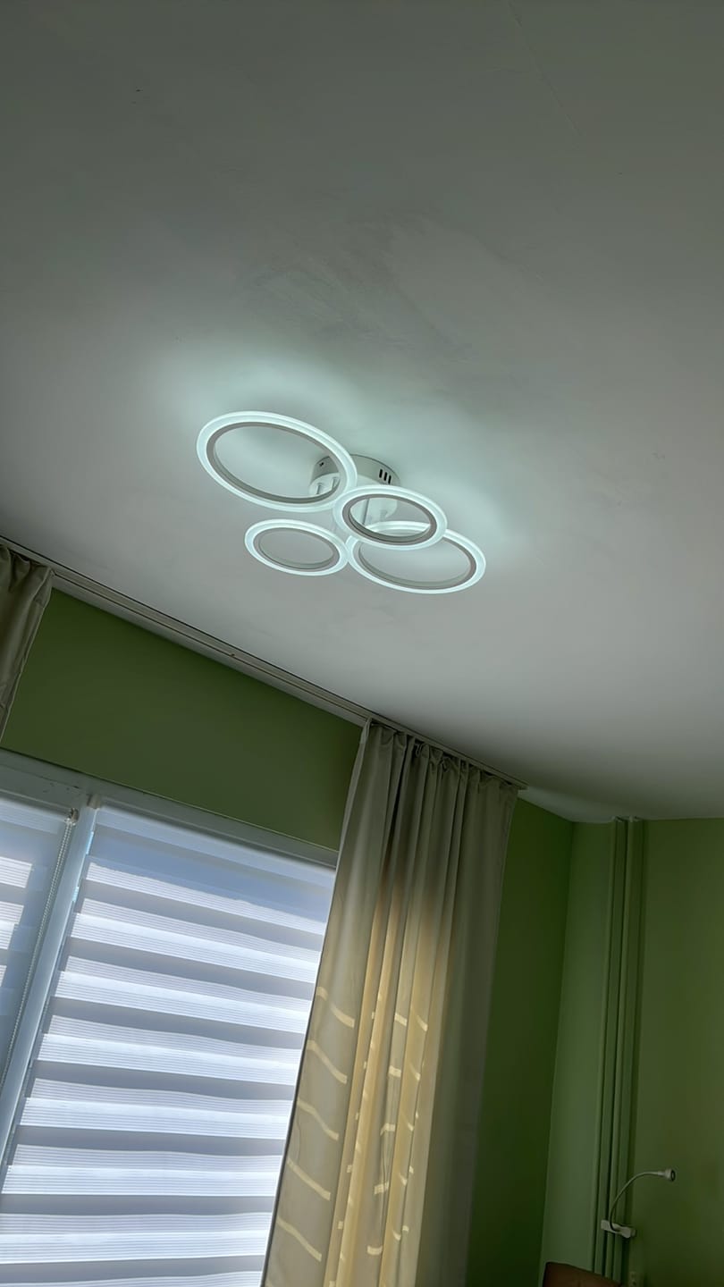 Customer photo review of LED осветително тяло 2+2 CIRCLE Design Бяло Еквивалент 400W Дистанционно