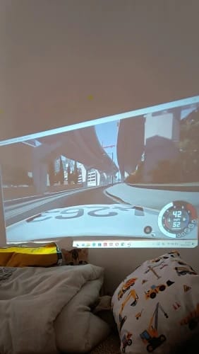 Customer photo review of Mini Proyector Smart 180 VELTRIX™