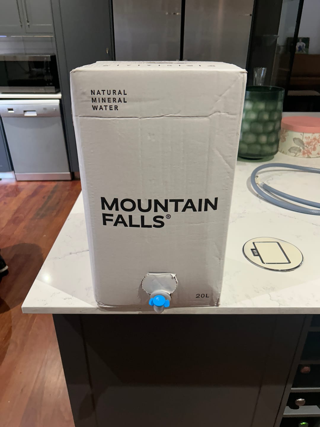 Customer photo review of AcquaBox by Mountain Falls 20L – STILL Mineral Water (on tap Bag-in-Box)