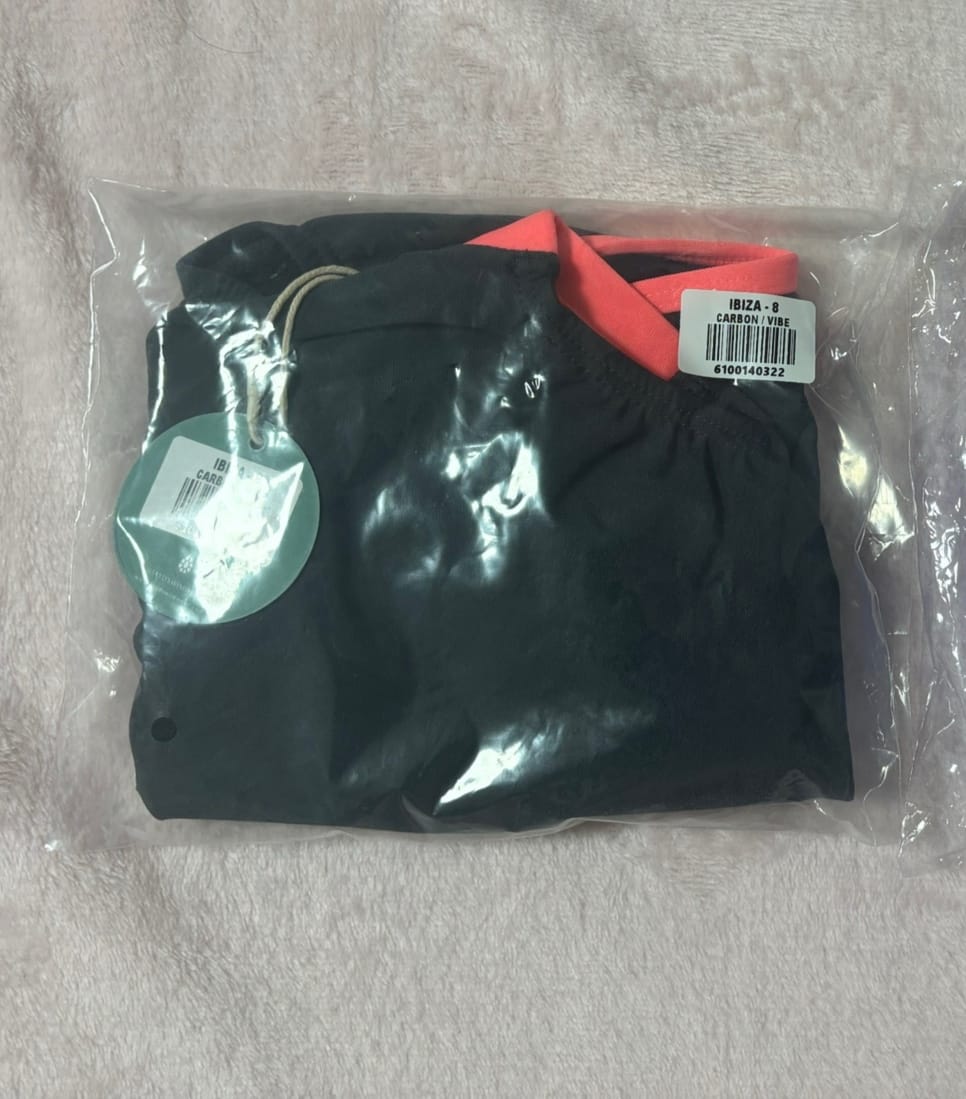 Customer photo review of LENNOX ONE PIECE - Cacao|Ruby