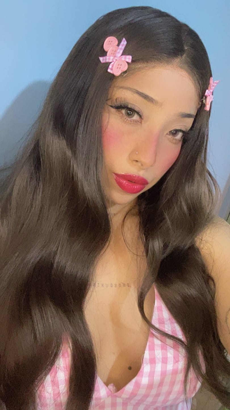 Customer photo review of Hinata Fresh Hazel Brown Prescription Colored Contact Lenses