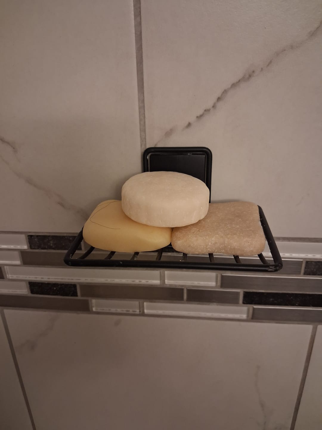 Customer photo review of Peach Hibiscus Shampoo Bar