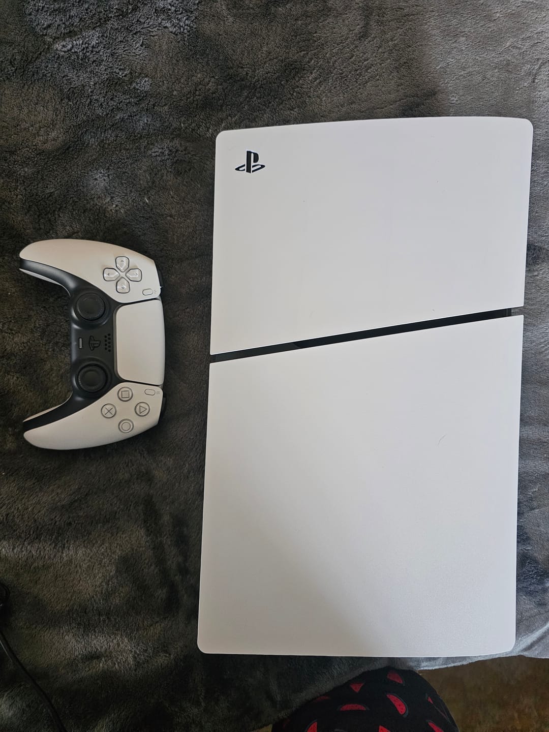 Customer photo review of PS5 Slim + Astro Bot (Voucher)