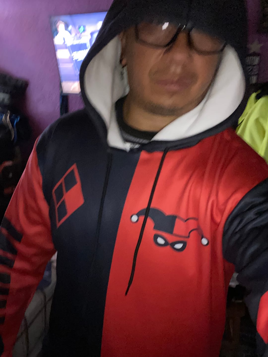 Customer photo review of Sudadera Harley Quinn