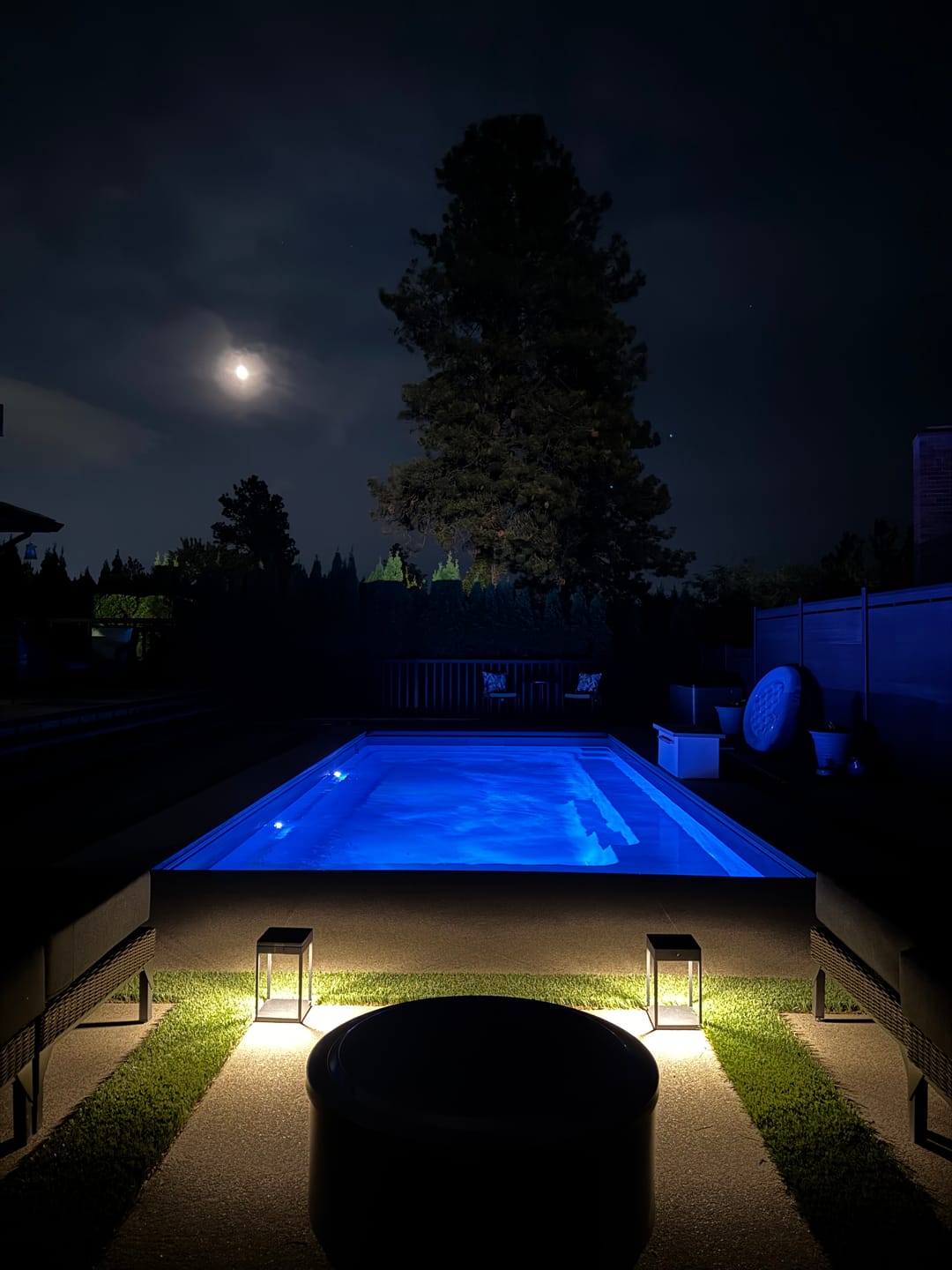 Customer photo review of Luxury Metal Solar Lantern