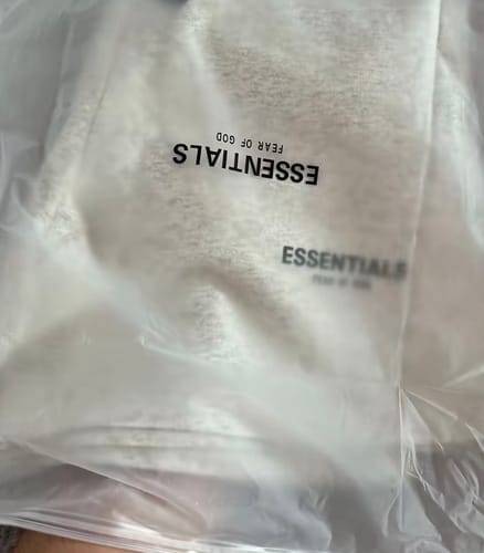 Customer photo review of Sweat Comme Des Garçons - Noir