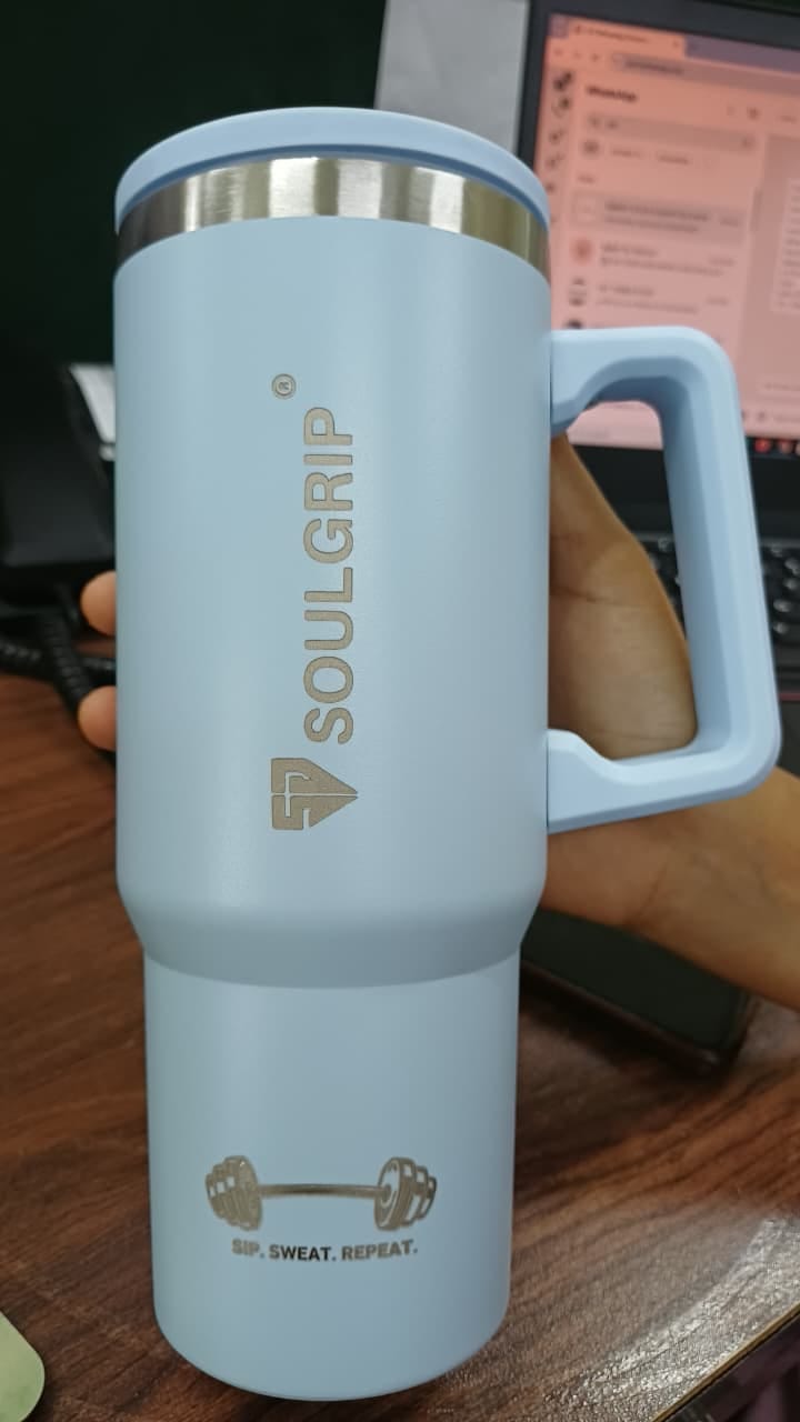 Customer photo review of HydraCarry 900ML Insulated Tumbler