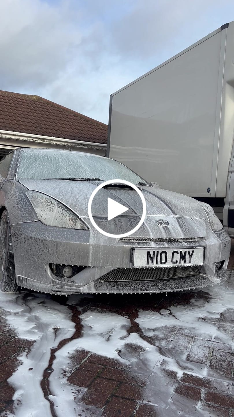Customer video review of Metal Pressed Number Plate (standard)- 520mm x 111mm