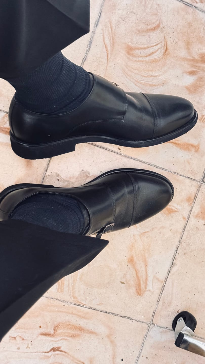 Customer photo review of ZAPATO VESTIR MONK ULTRALIGERO PIEL NEGRO