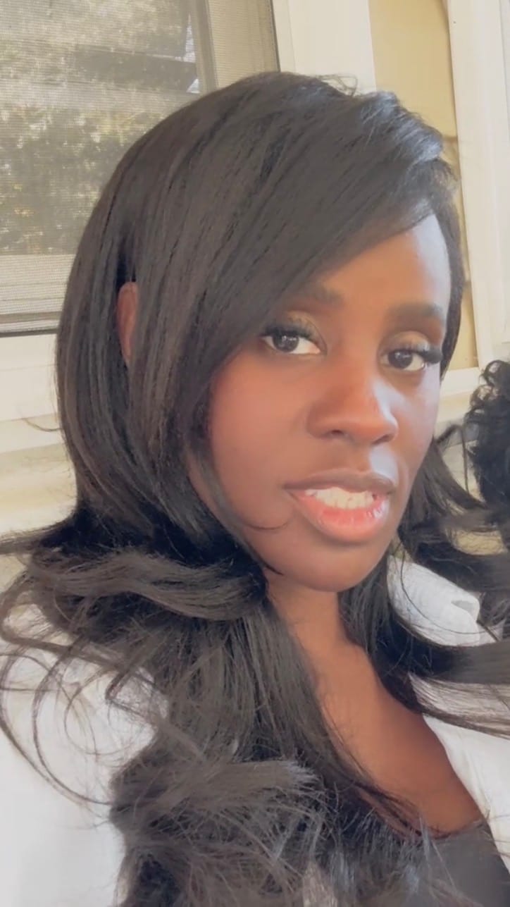 Customer photo review of Wavymy Pre-Styled Butterfly Cut Layer Yaki Straight Natural Wave Wig Beginner Friendly Wig Human Hair Wig 250% Density