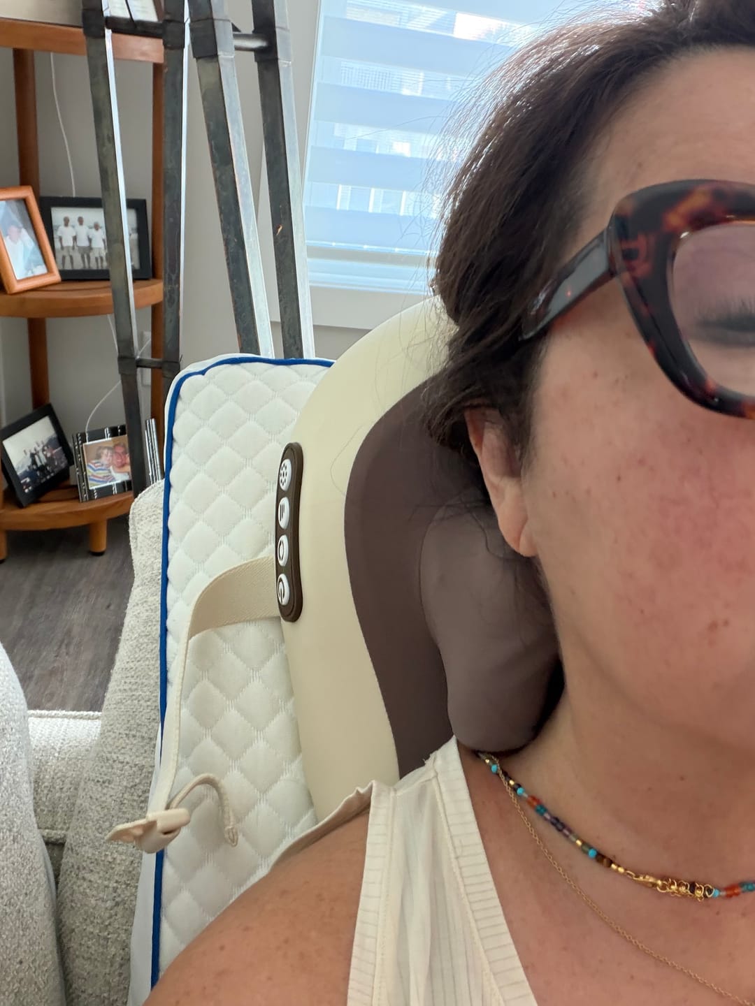 Customer photo review of HiZoo - Clinical Grade Decompression Massager