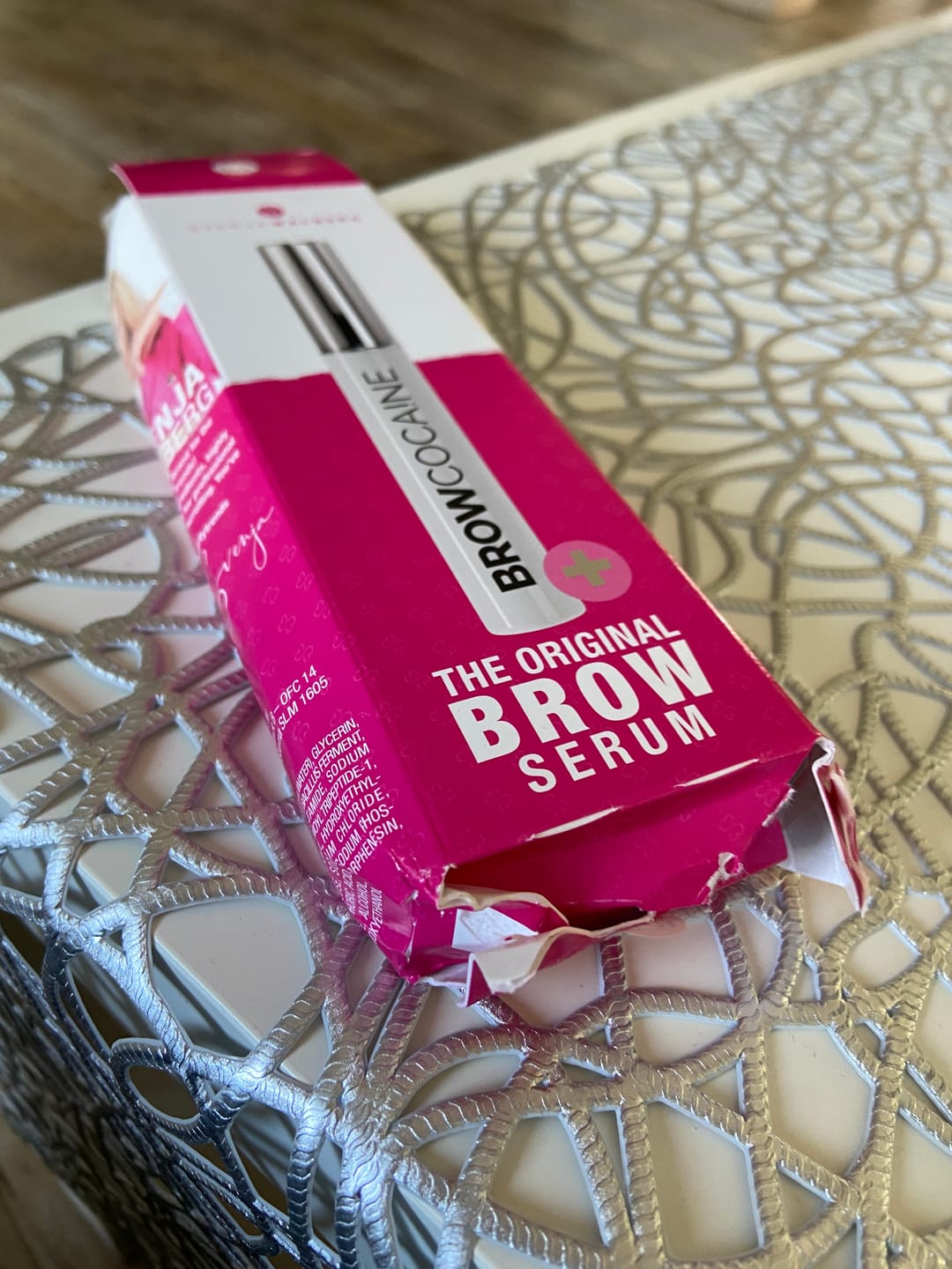 Customer photo review of BROWCOCA!NE - Augenbrauenserum