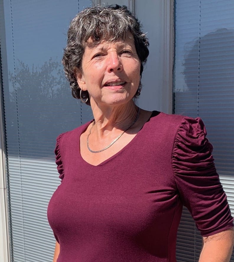 Customer photo review of Brigitte Brianna Ruched Sleeve Top