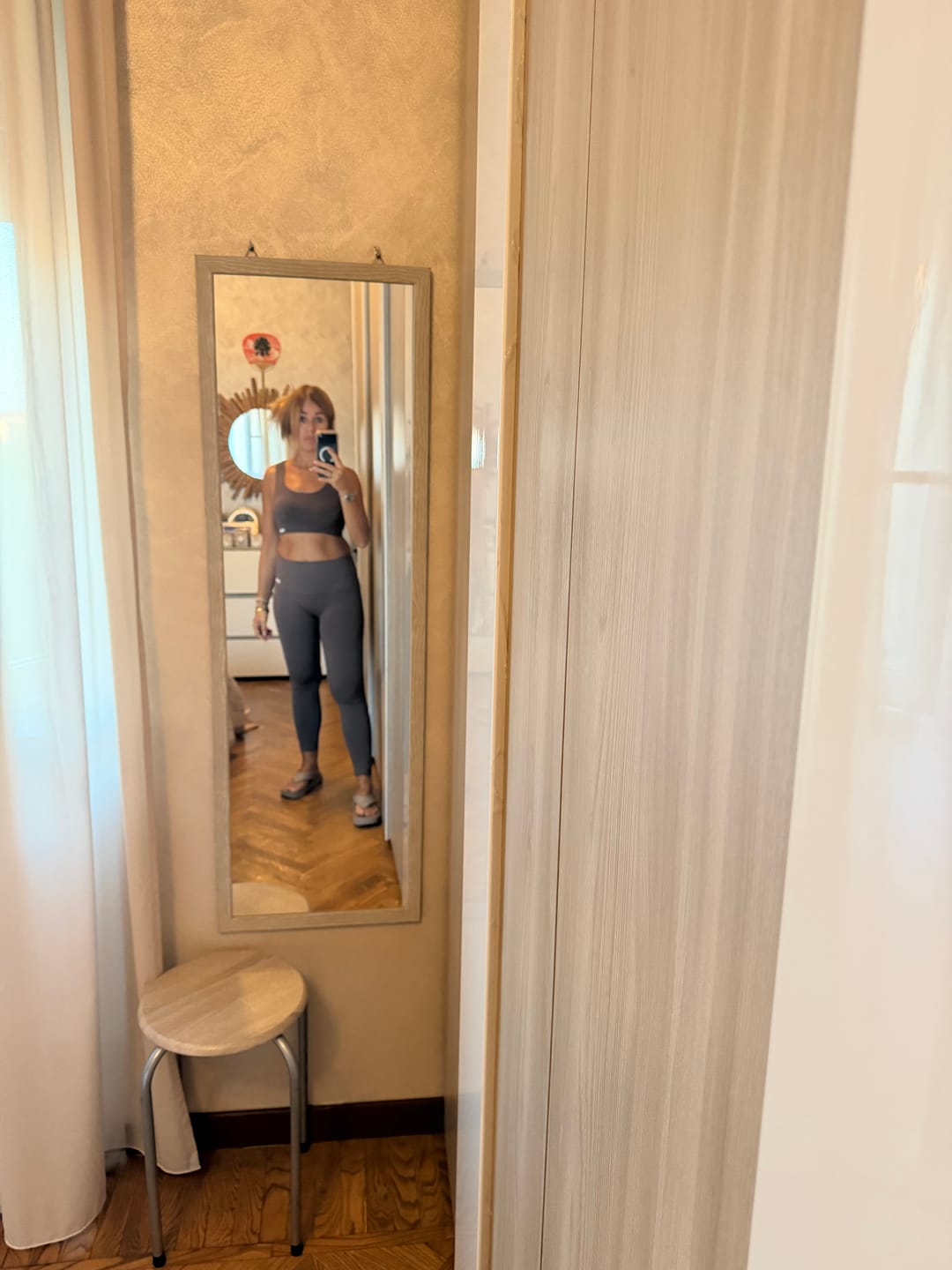 Customer photo review of Completo Onyx Potato (Top + Leggings)