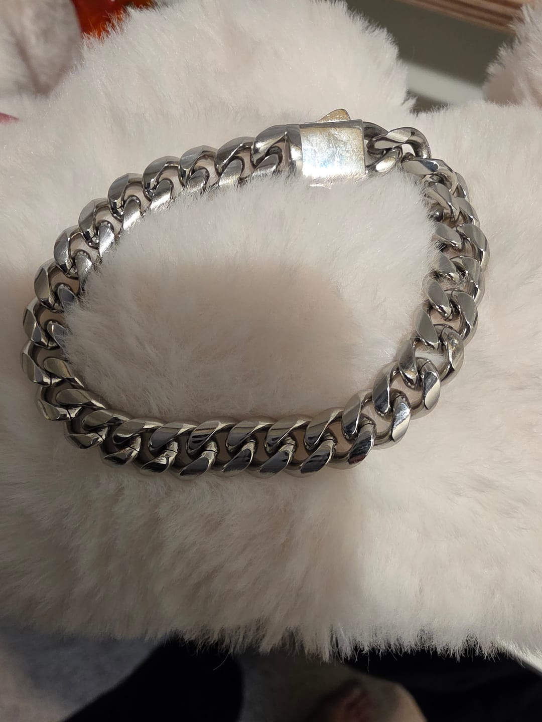 Customer photo review of Cuban Link Bracelet - 8mm