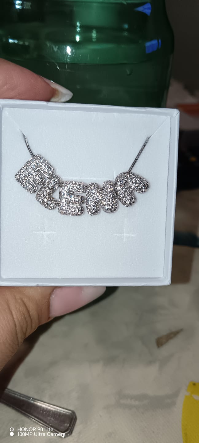 Customer photo review of Collana con Lettere Zirconate -  Shine Identity