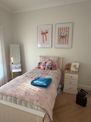 Customer photo review of Pink Bow