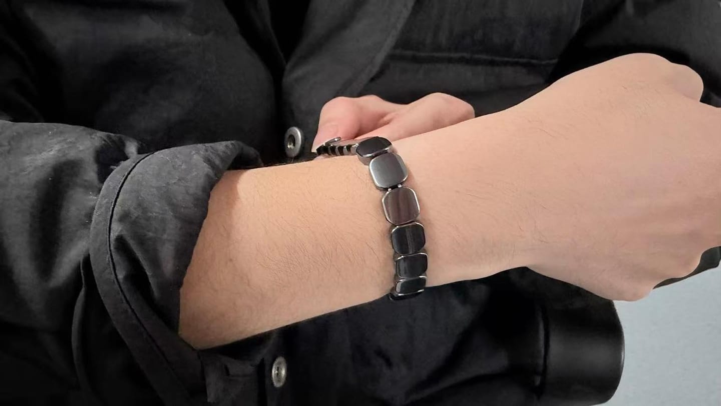Customer photo review of Hiron™ Pulsera De Hematita