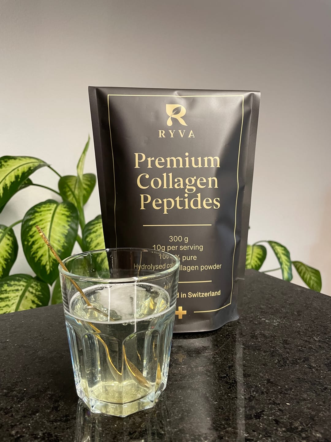 Customer photo review of RYVA Premium Collagen Peptides | 300 g = 30 Portionen