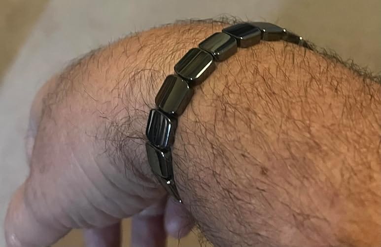 Customer photo review of Hiron™ Pulsera De Hematita