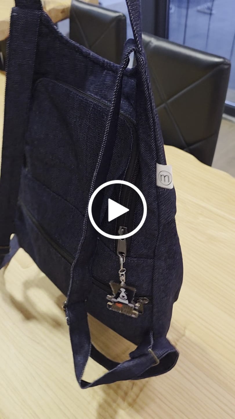 Customer video review of Mochila "Bhaktapur" Jeans · Pieza Exclusiva 19088