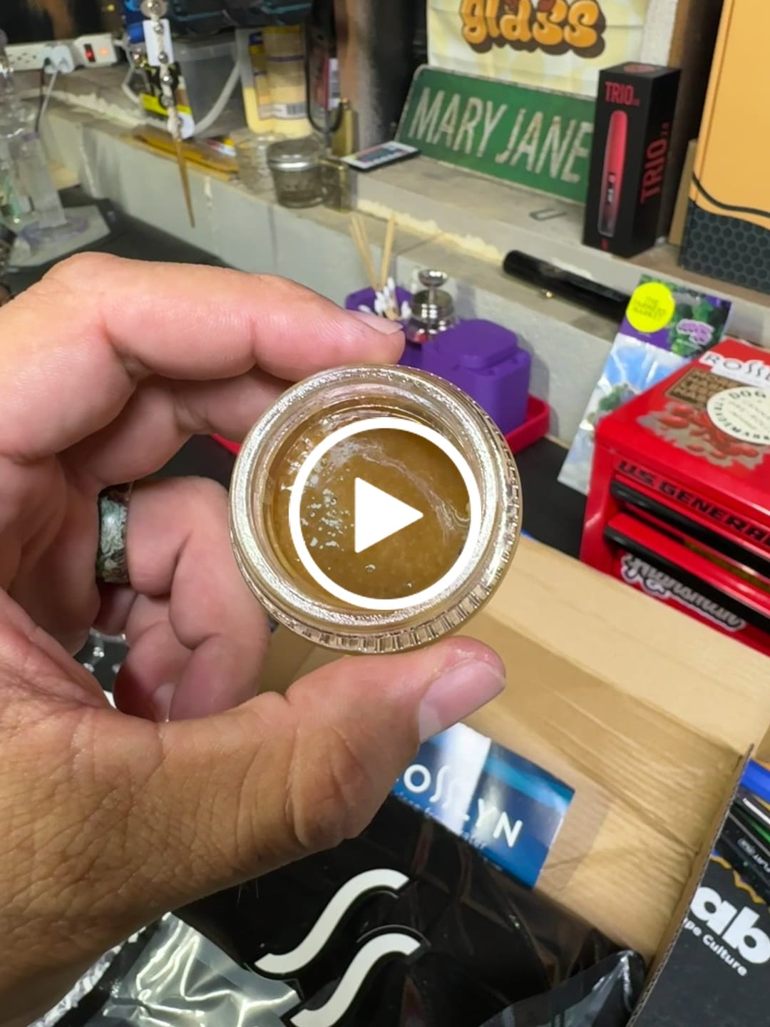 Customer video review of BigFoot Glue (Select Wash)