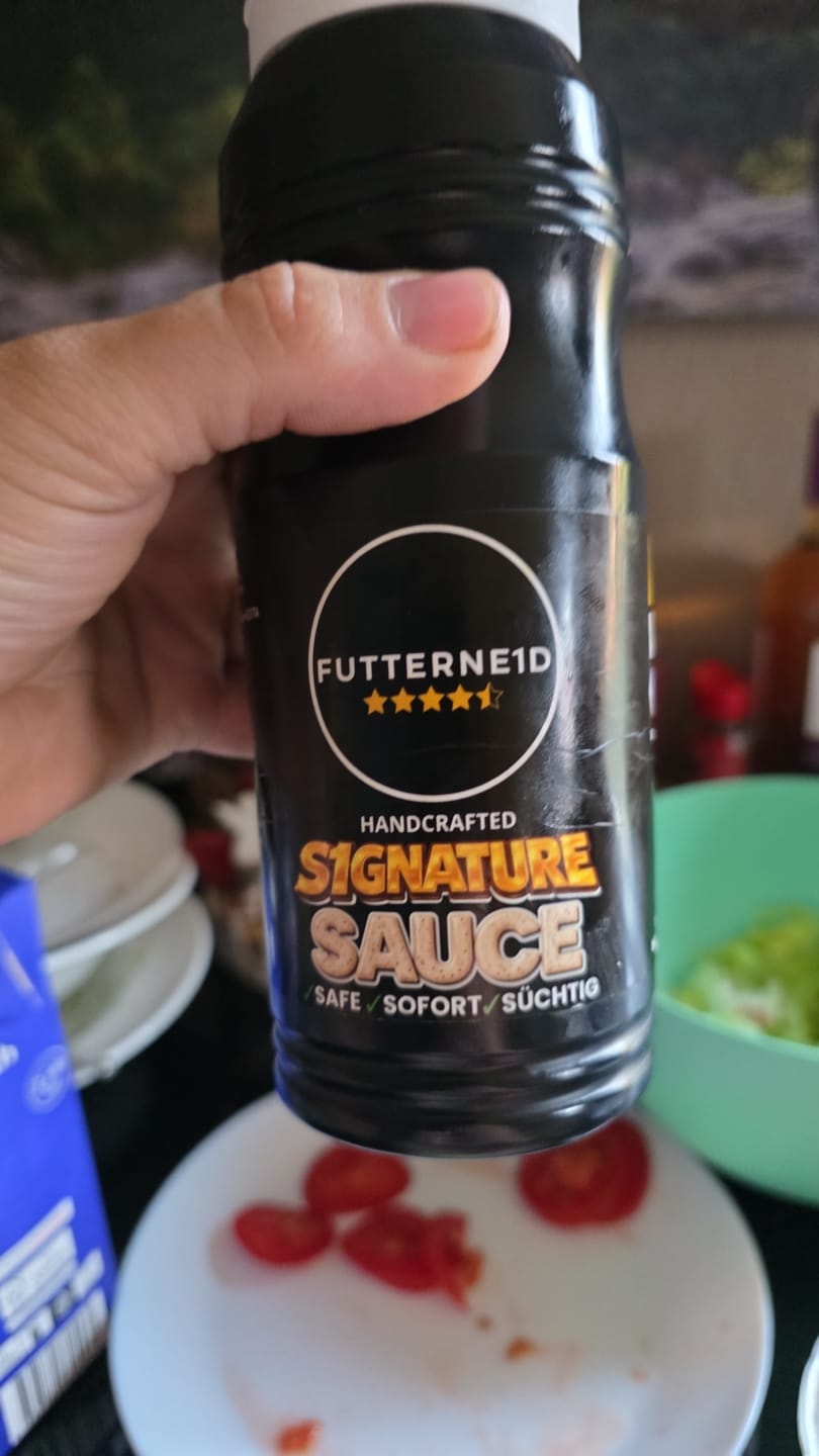 Customer photo review of S1GNATURE Burger Sauce 500ml